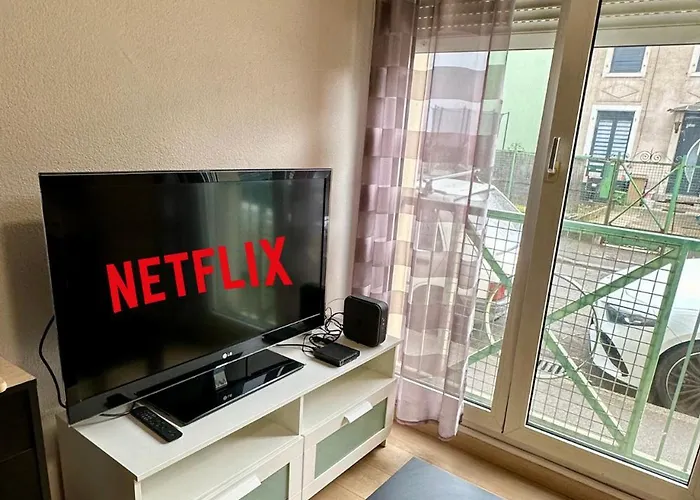 Appartement Hypercentre Avec Parking Prive 4 *